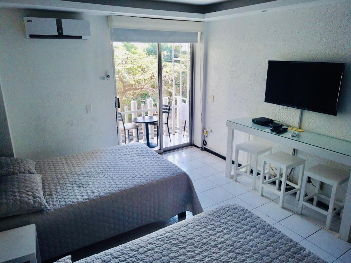 Acapulco Hotel Y Suites Mediterrane Екстер'єр фото