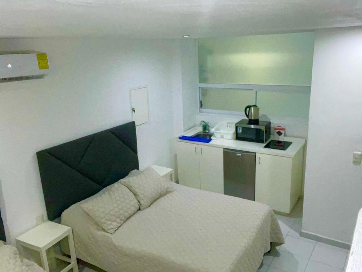 Acapulco Hotel Y Suites Mediterrane Екстер'єр фото