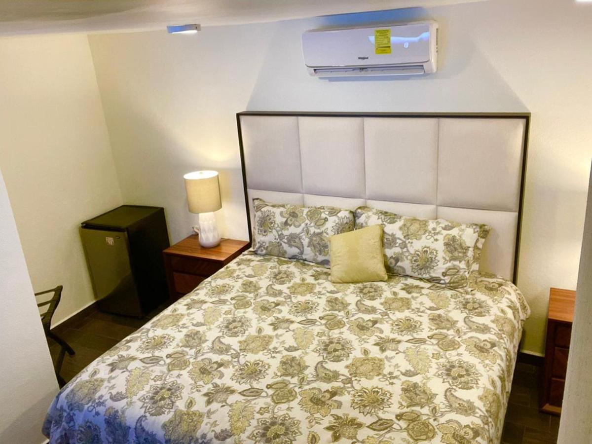 Acapulco Hotel Y Suites Mediterrane Екстер'єр фото