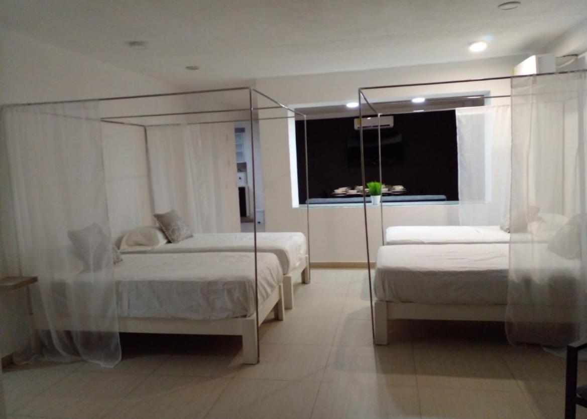 Acapulco Hotel Y Suites Mediterrane Екстер'єр фото