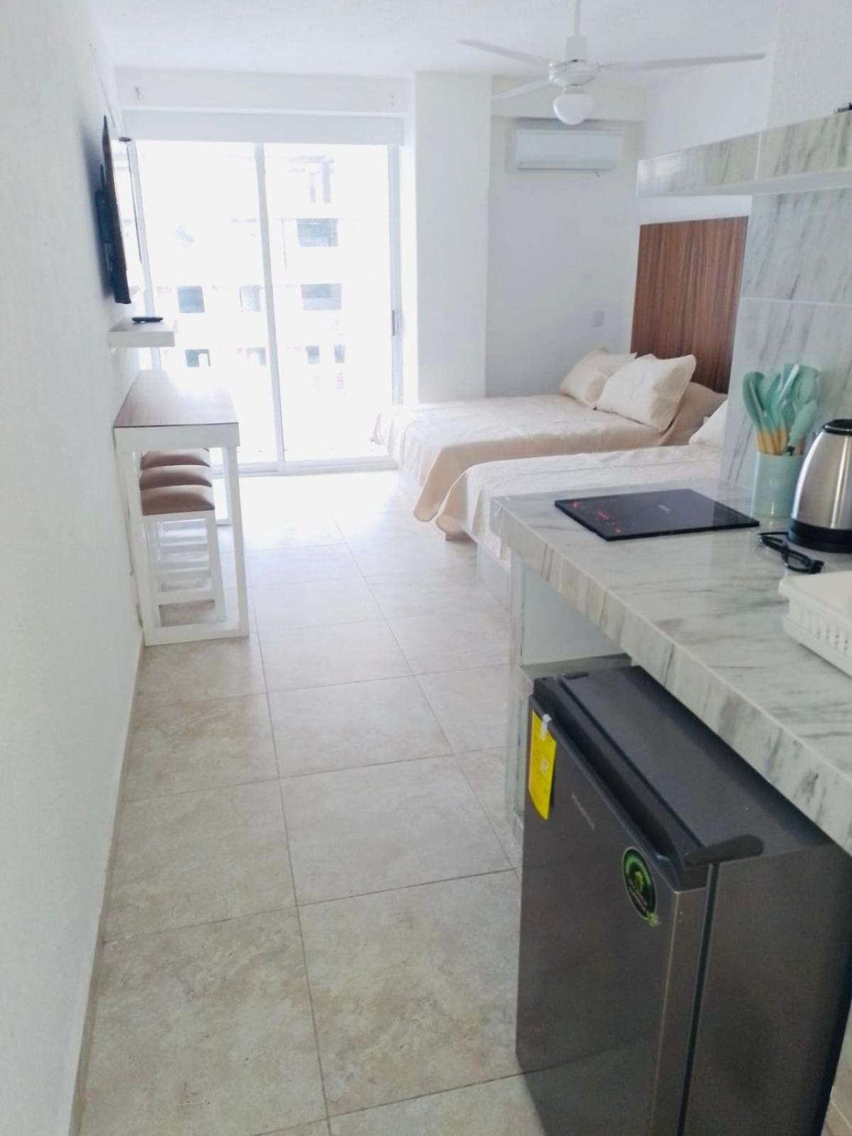 Acapulco Hotel Y Suites Mediterrane Екстер'єр фото
